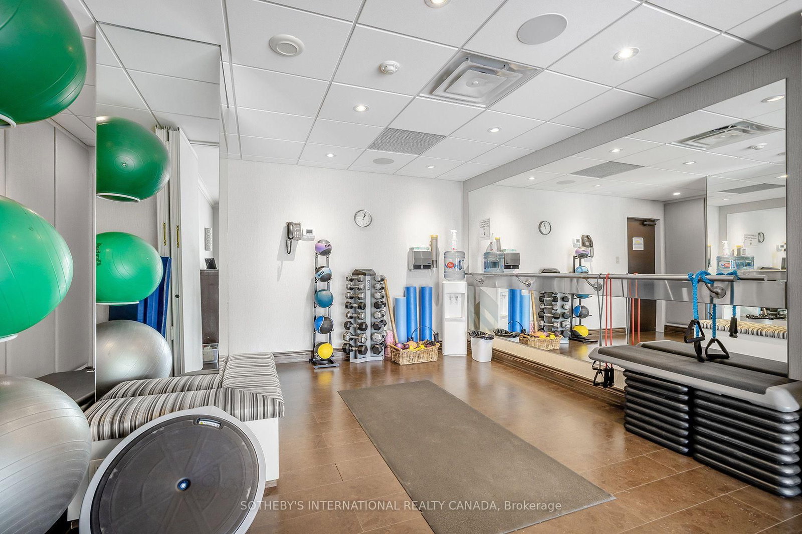 63 St Clair Avenue W • #1801 • Toronto, ON photo 37