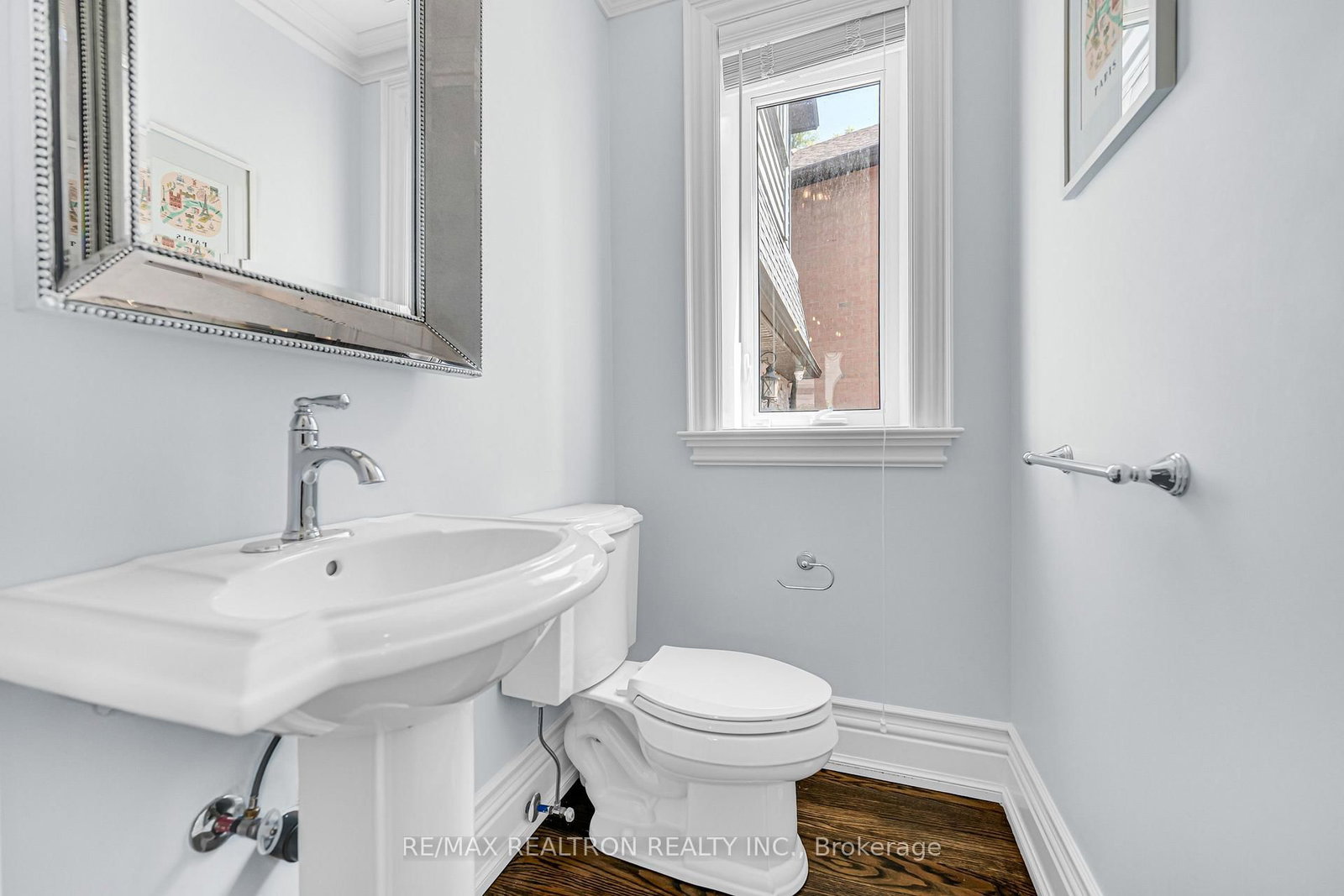 37 Stuart Crescent • Toronto, ON photo 18