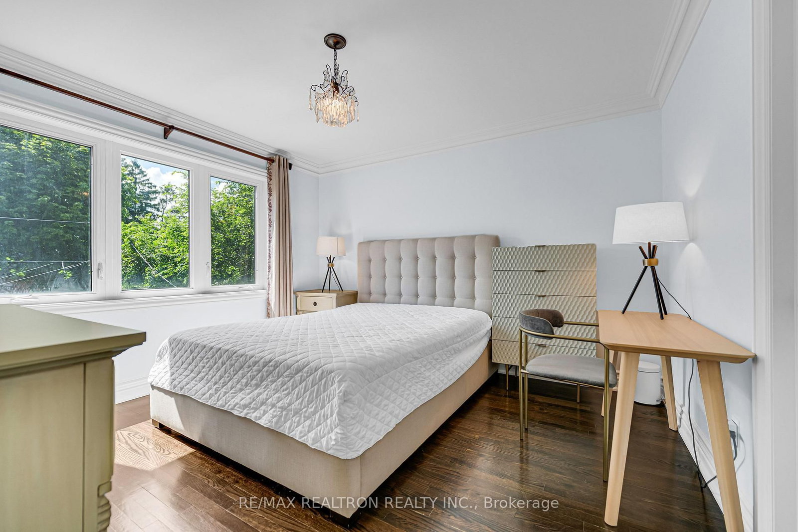37 Stuart Crescent • Toronto, ON photo 39