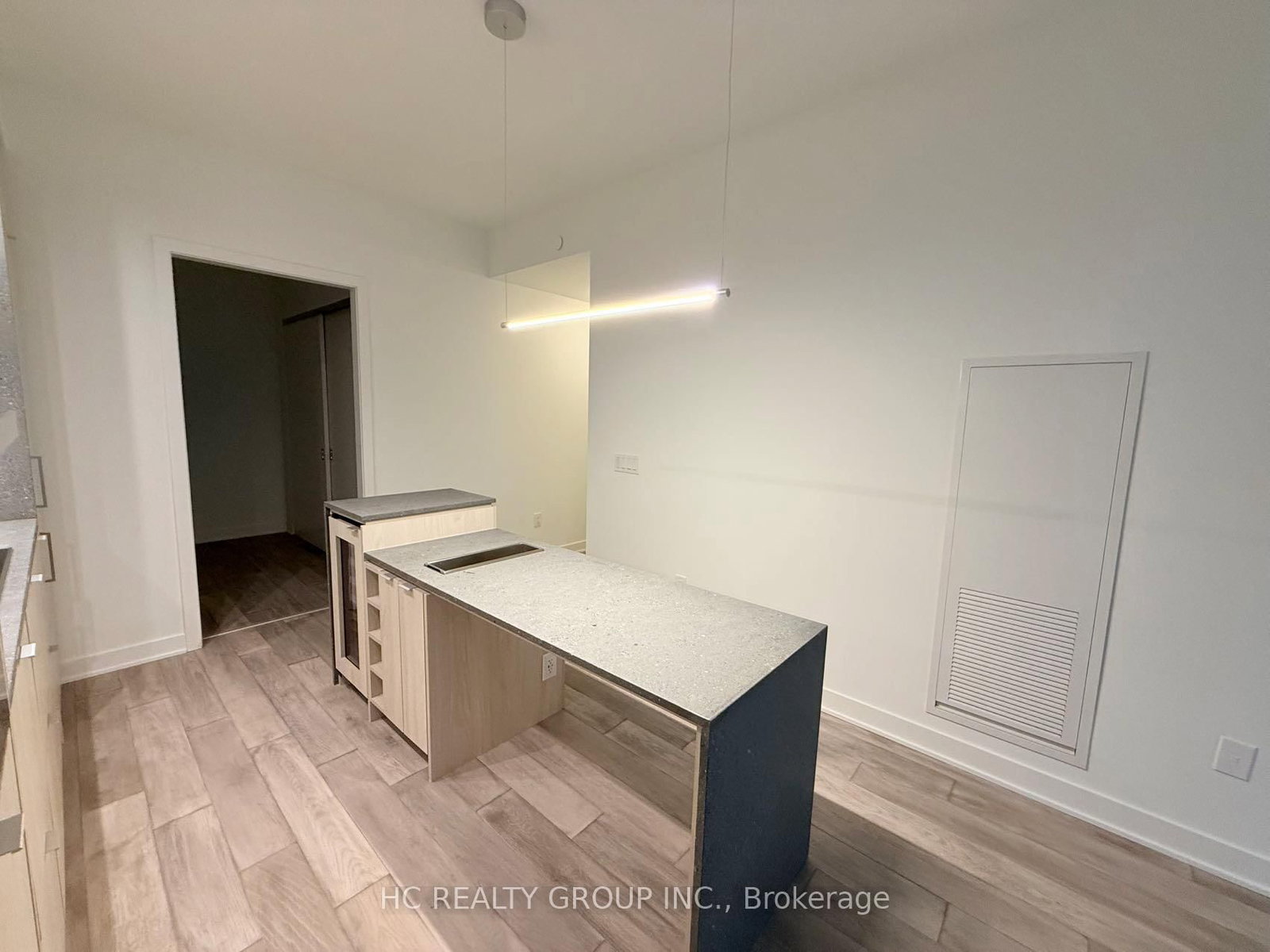 1507-11 Yorkville Avenue, Toronto, ON, photo 5