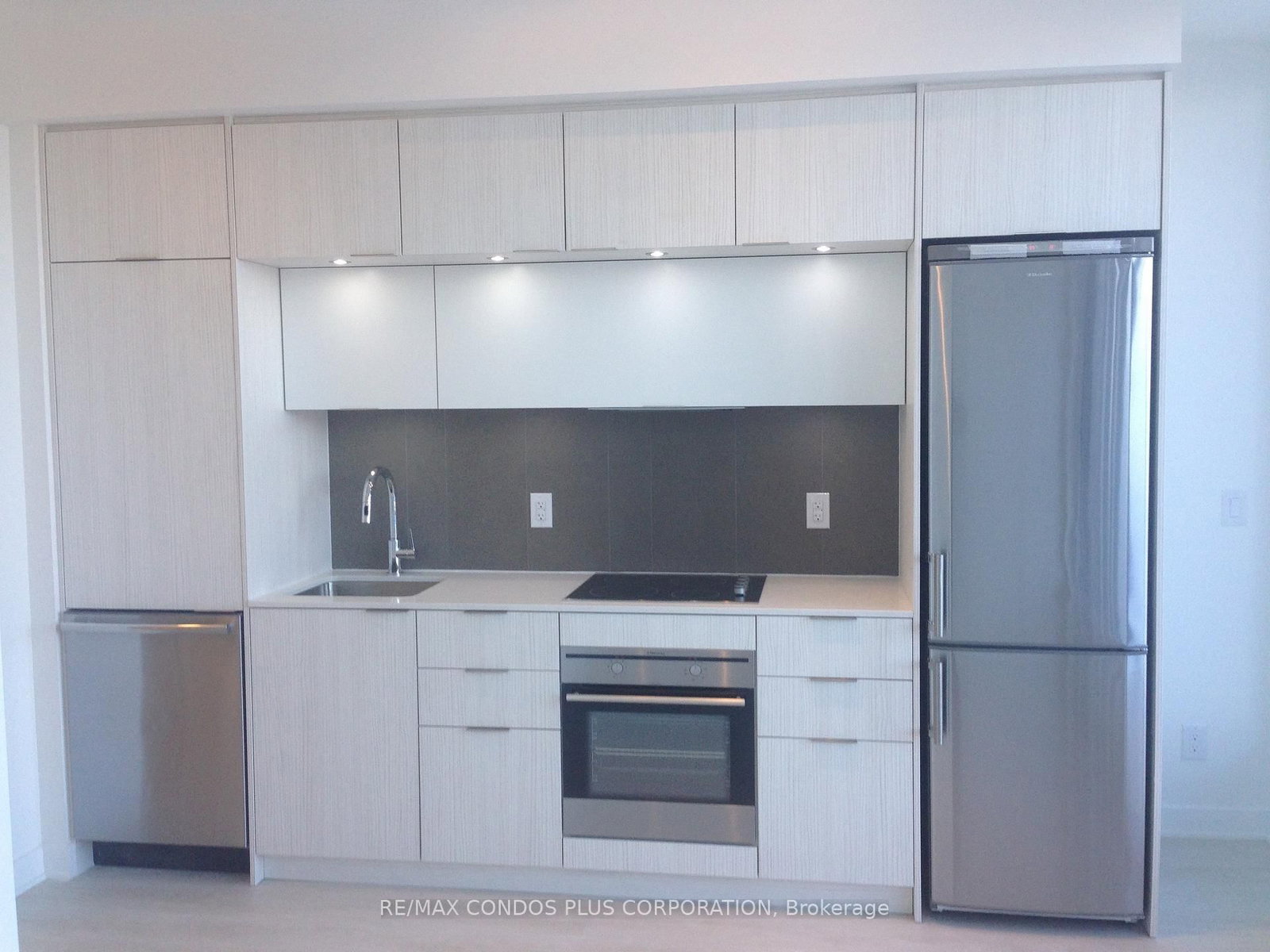 426-170 Sumach Street, Toronto, ON
