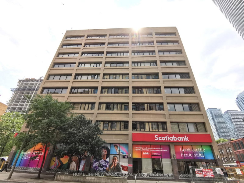 513 - 555 Yonge Street