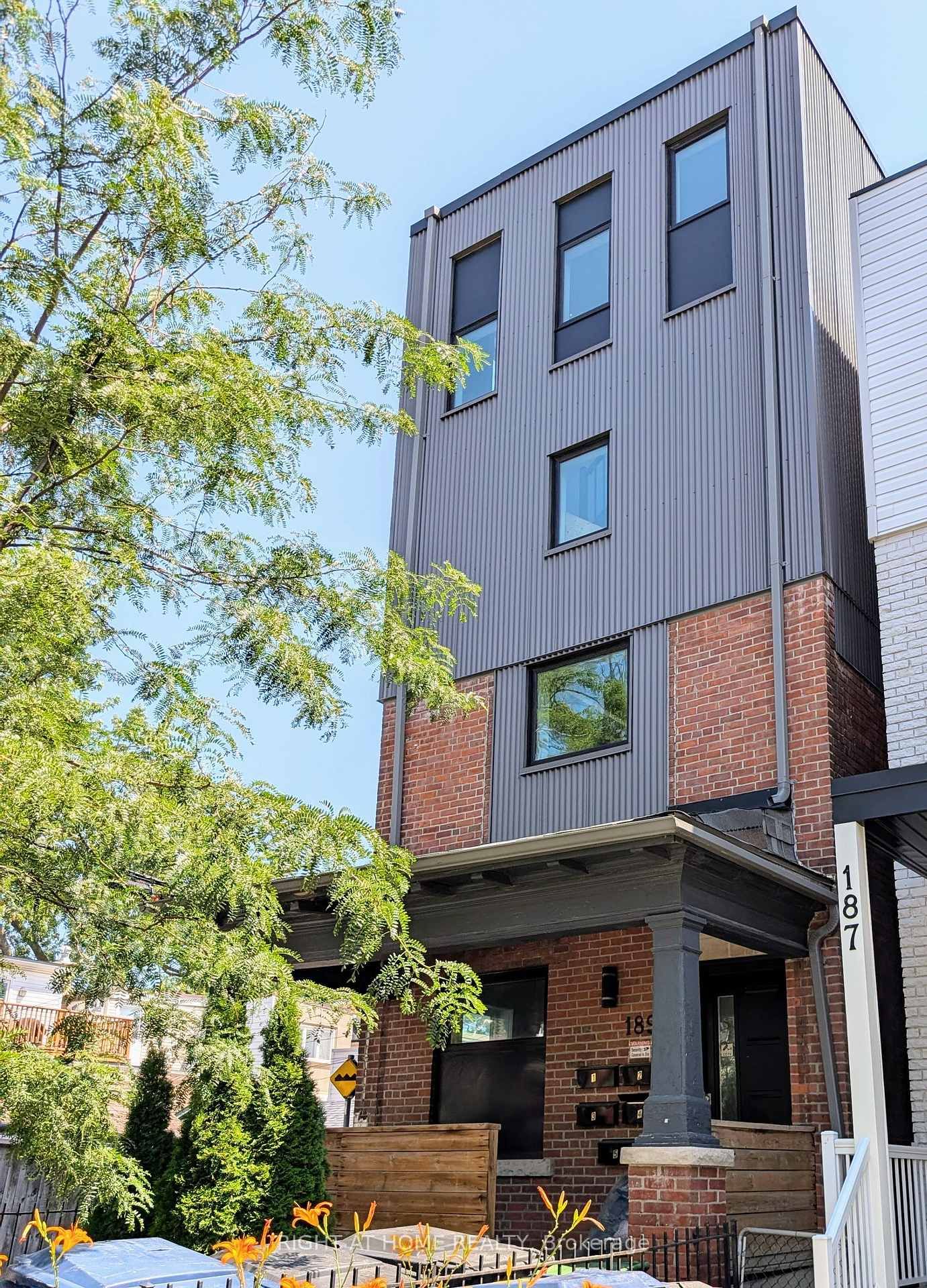1-189 Sheridan Avenue, Toronto, ON