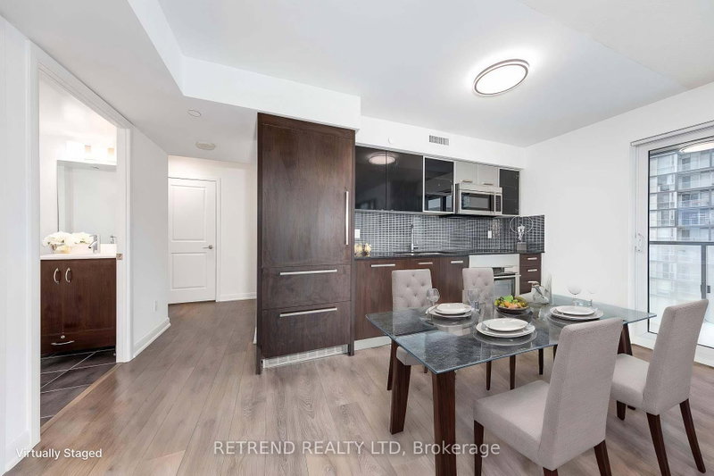 1209 - 5168 yonge Street