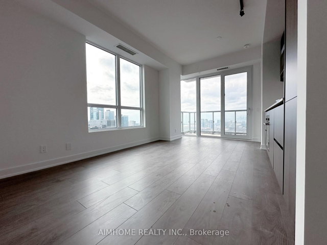 4510 - 108 Peter Street