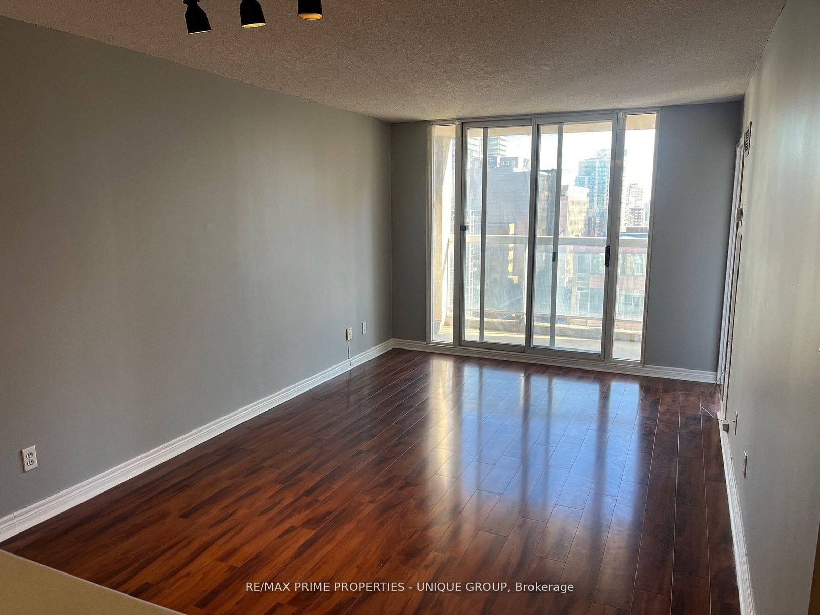 1506-43 Eglinton Avenue, Toronto, ON, photo 3