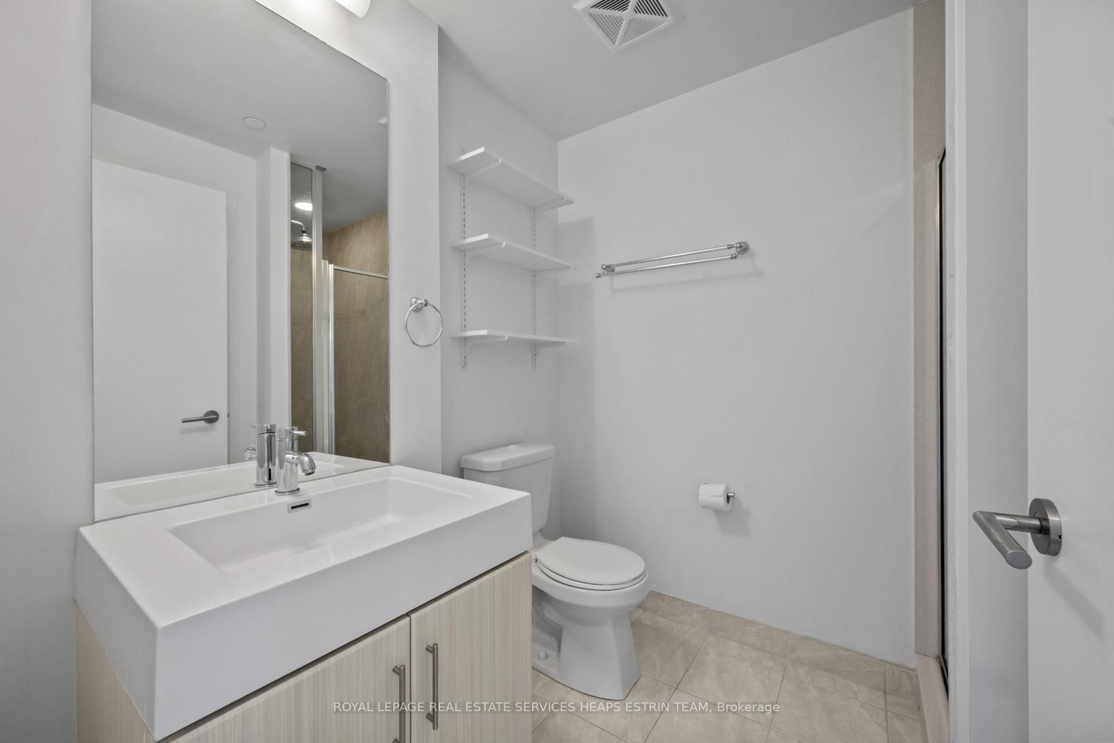 160 Vanderhoof Avenue • #913 • Toronto, ON photo 29