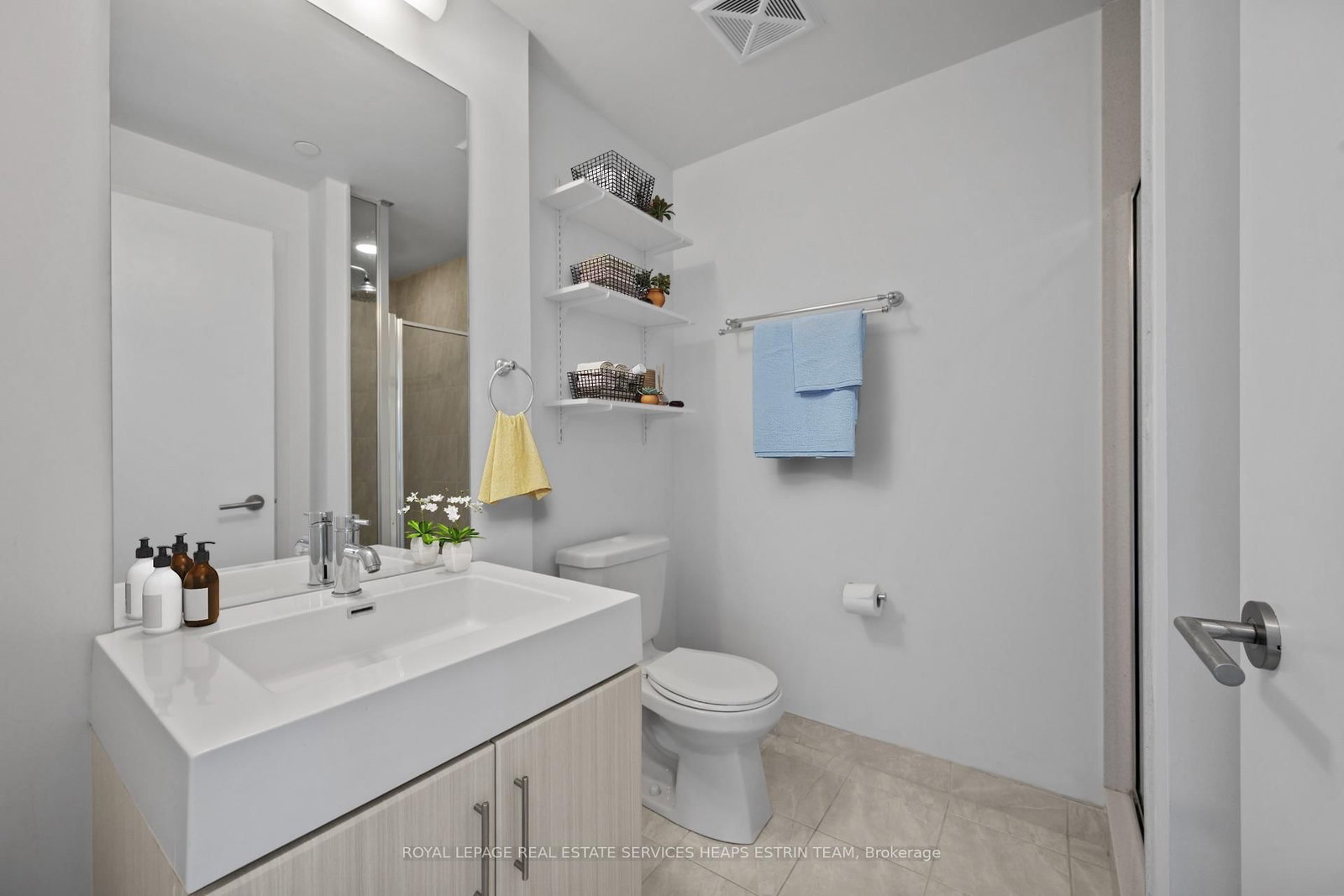 160 Vanderhoof Avenue • #913 • Toronto, ON photo 30