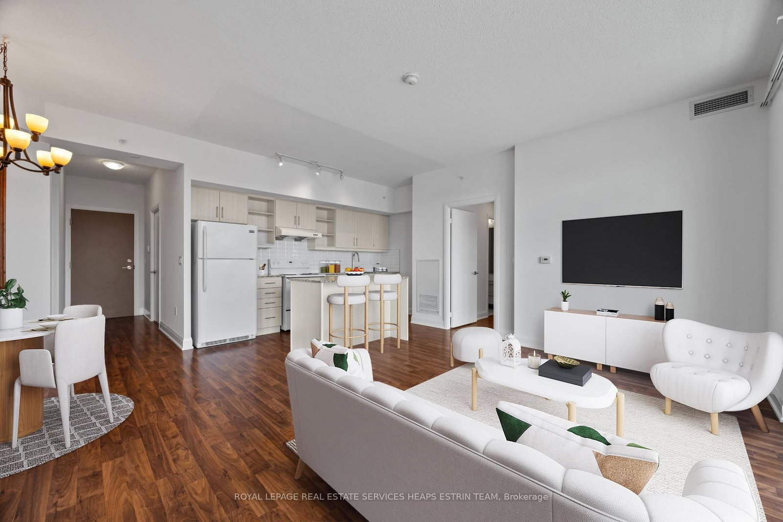 160 Vanderhoof Avenue • #913 • Toronto, ON photo 8