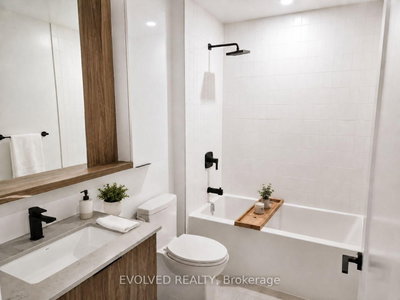Unit 906 — 5 Defries Street — more photos