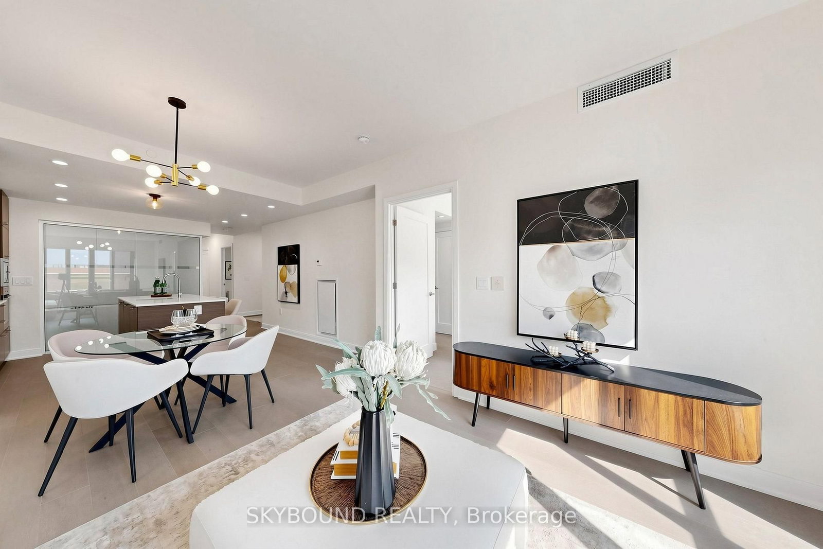 55 E Front Street • #422 • Toronto, ON photo 9