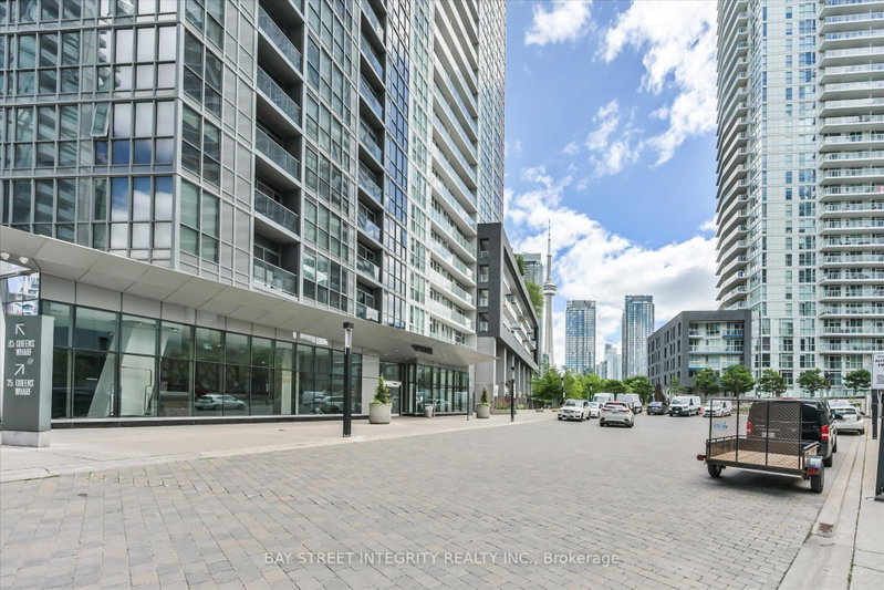 1202 - 85 Queens Wharf Road