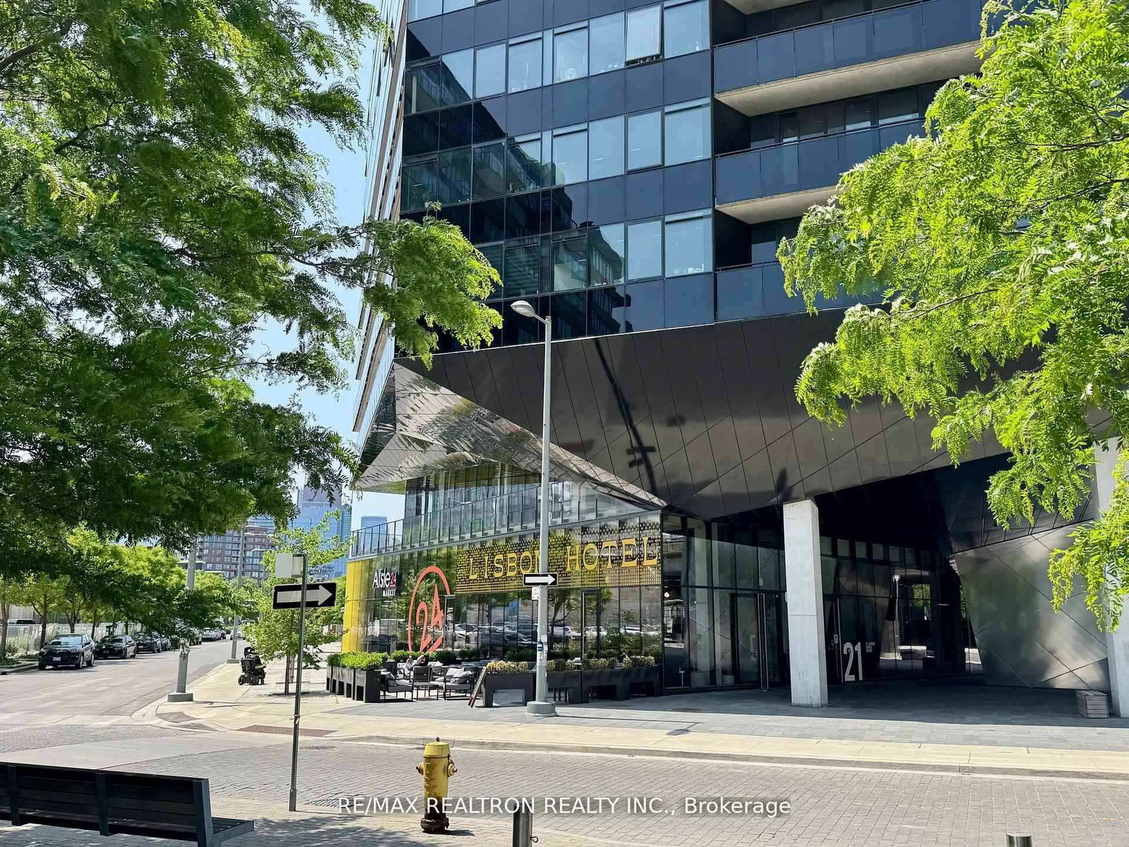 1101-21 Lawren Harris Square, Toronto, ON, photo 3