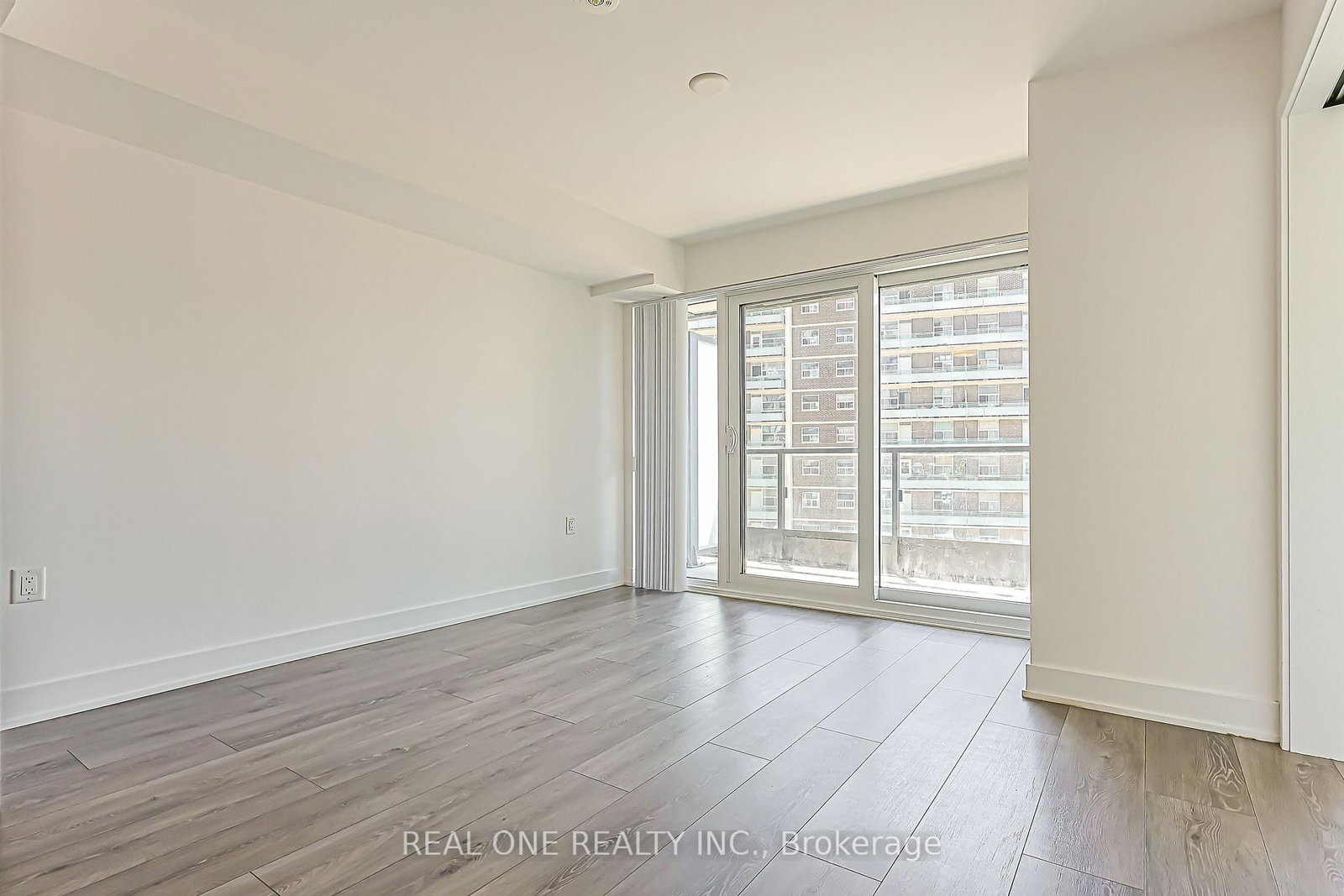 585 Bloor St East Street • #821 • Toronto, ON photo 16