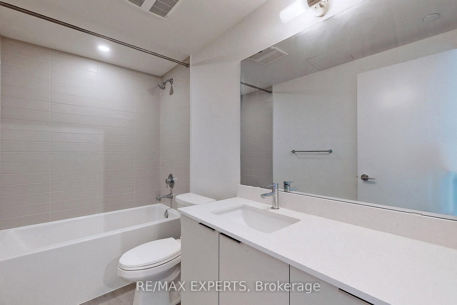 27 Bathurst Street • #1114 • Toronto, ON photo 27