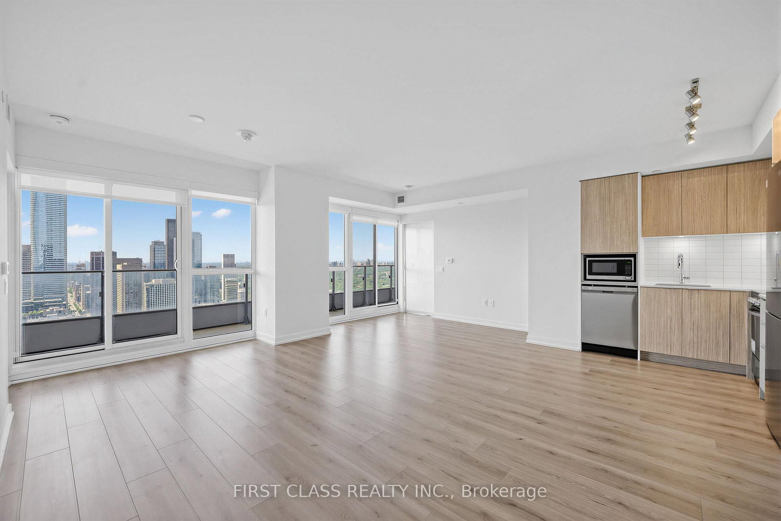 395 Bloor Street E • #4203 • Toronto, ON photo 19