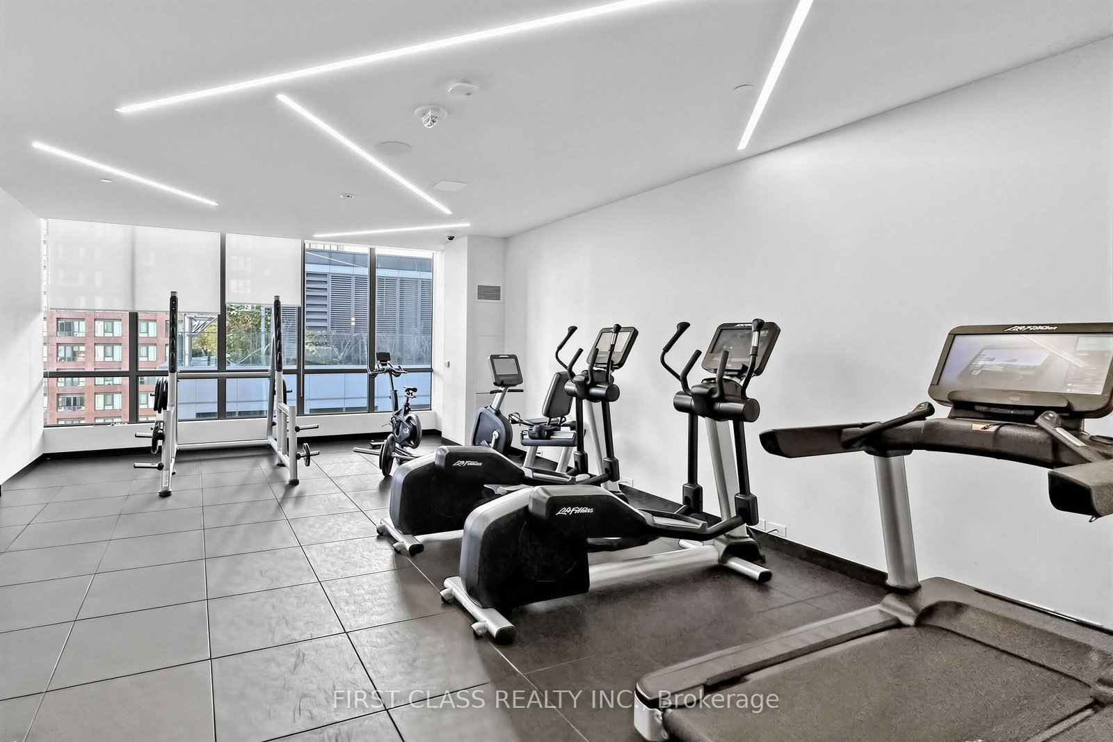 395 Bloor Street E • #4203 • Toronto, ON photo 31