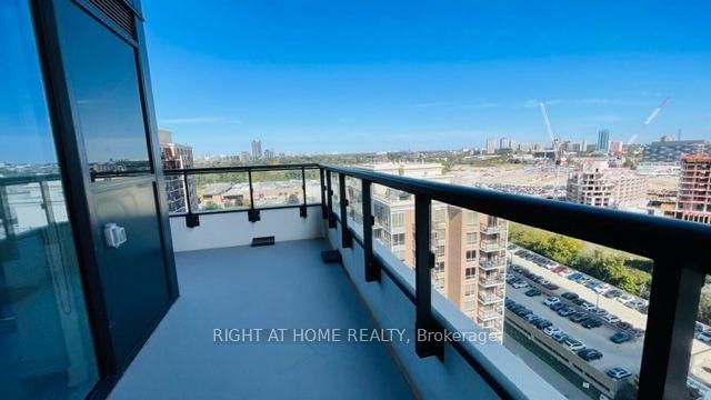 20 Inn On The Park Drive • #1531 • Toronto, ON photo 24