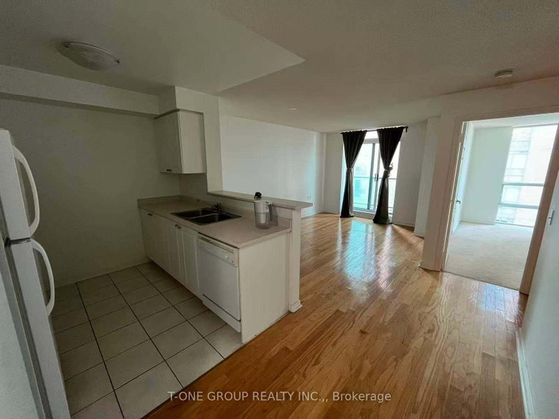 Ph6 - 26 Olive Avenue