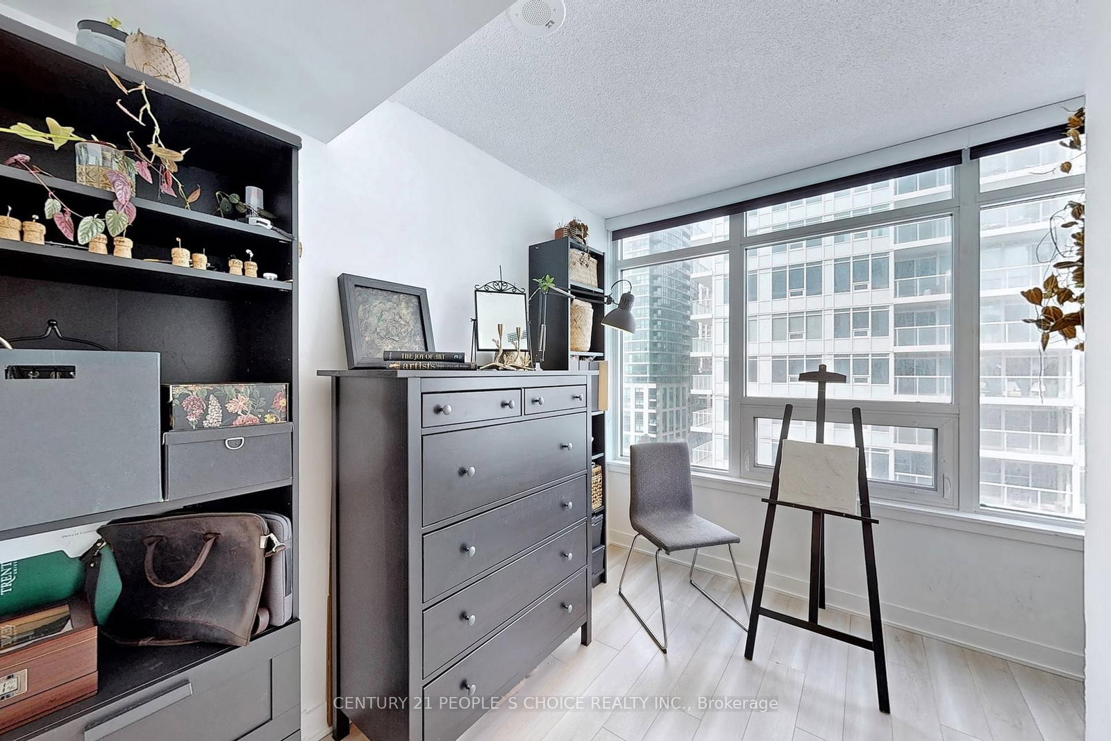 17 N Bathurst Street • #1006 • Toronto, ON photo 19