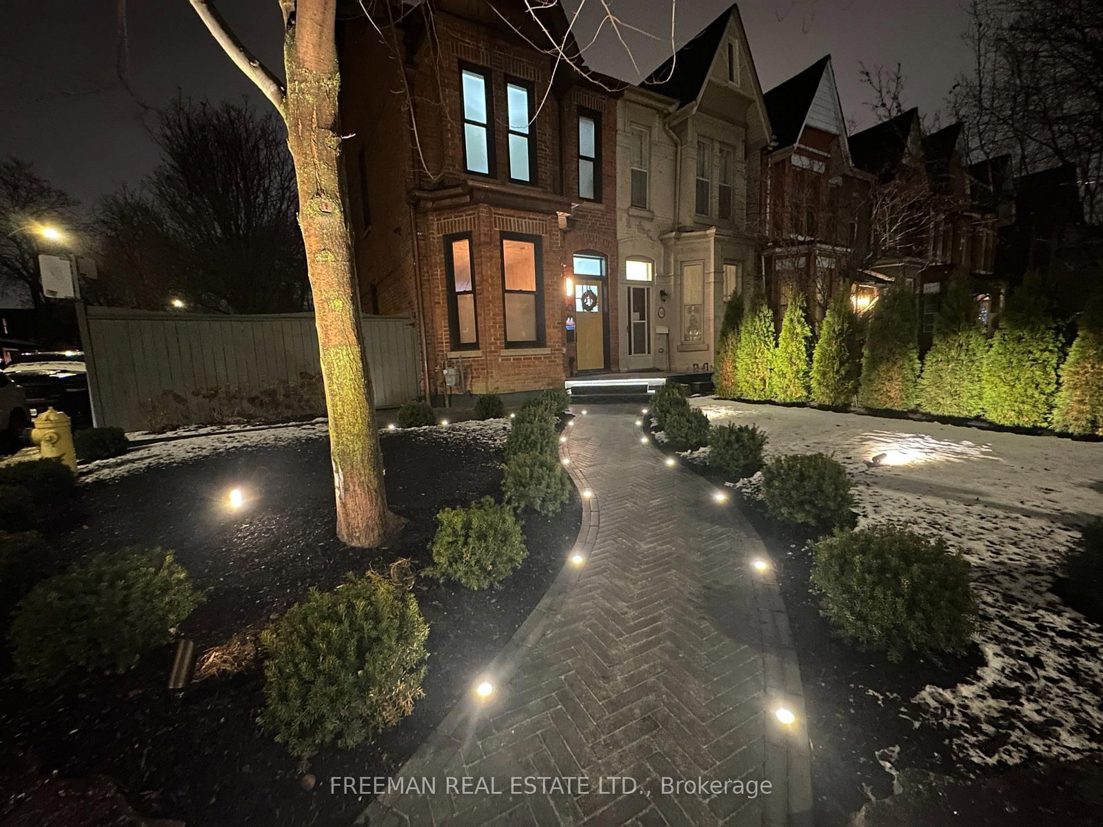 2-50 Russell Street, Toronto, ON