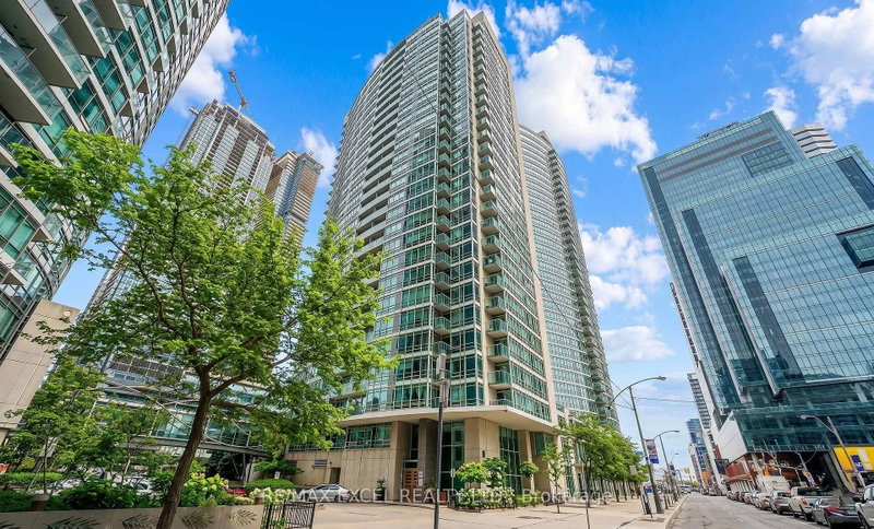 2310 - 397 Front Street W
