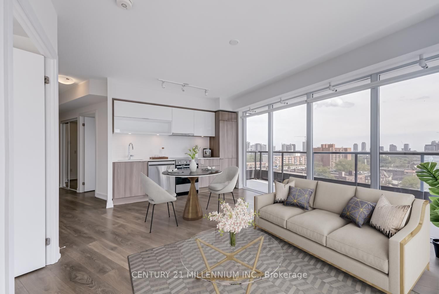 708-159 Wellesley Street, Toronto, ON, photo 4
