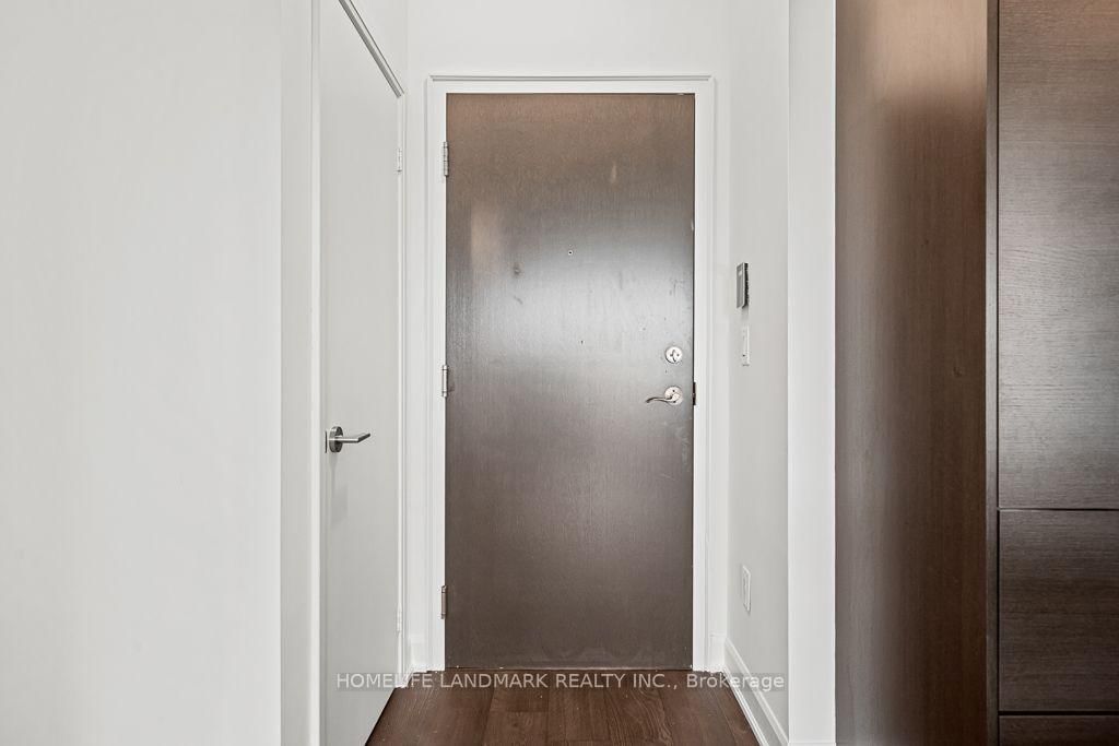 9 Bogert Avenue • #3706 • Toronto, ON photo 6