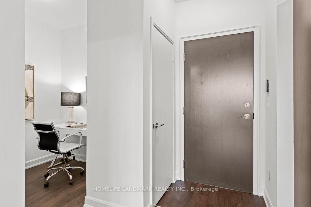 9 Bogert Avenue • #3706 • Toronto, ON photo 7