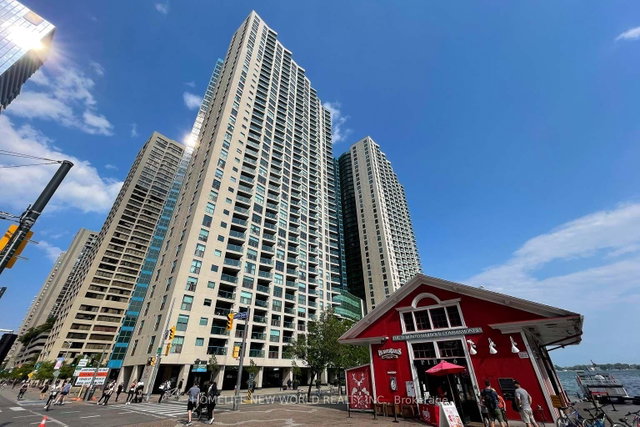 1602 - 77 Harbour Square