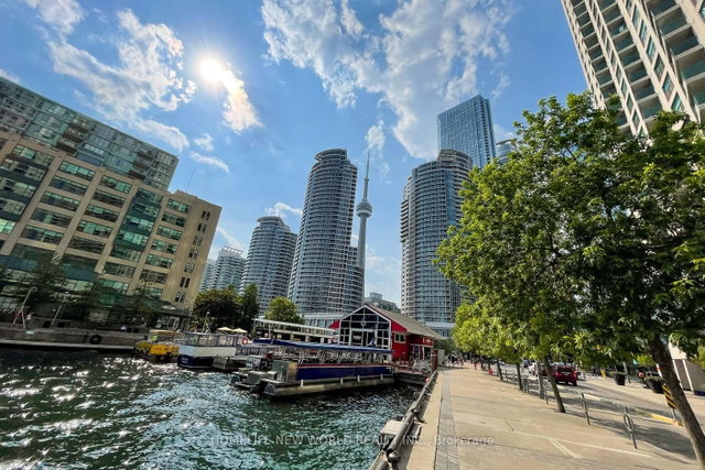 1602 - 77 Harbour Square