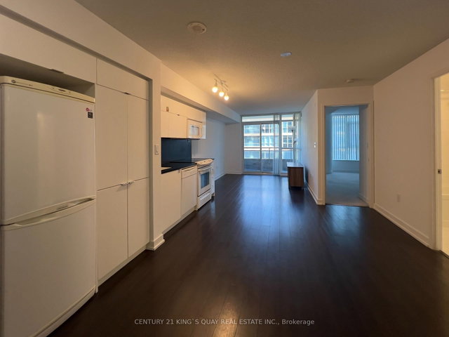 836 - 151 Dan Leckie Way