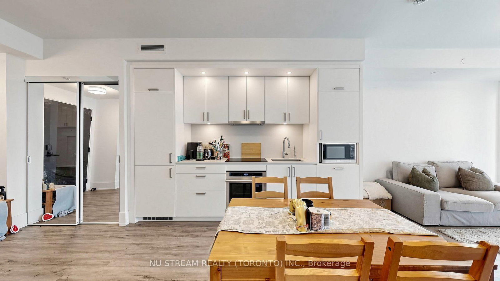 470 W Front Street • #1408 • Toronto, ON photo 22