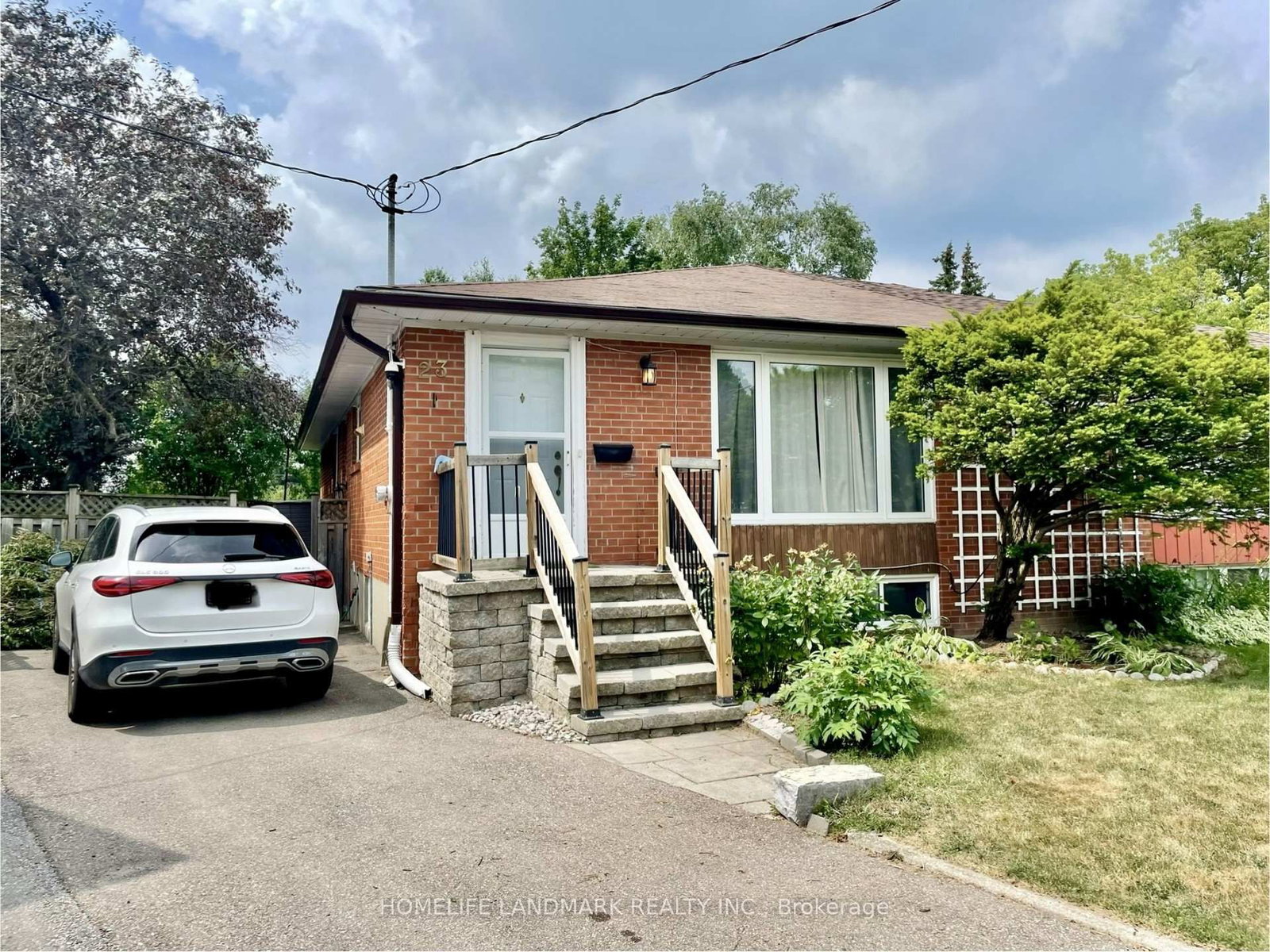 23 Beethoven Court, Toronto, ON
