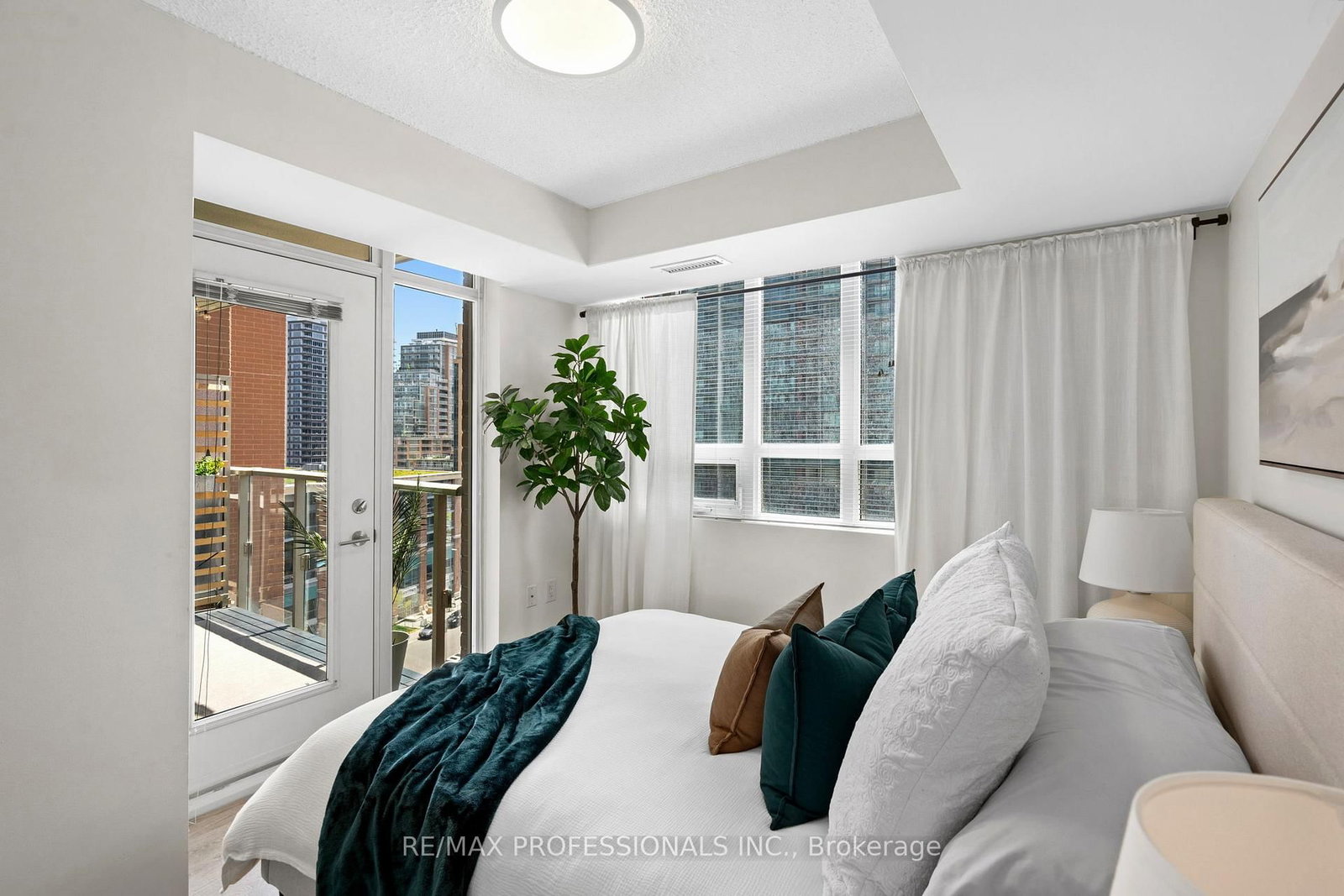 125 Western Battery Road • #909 • Toronto, ON photo 21