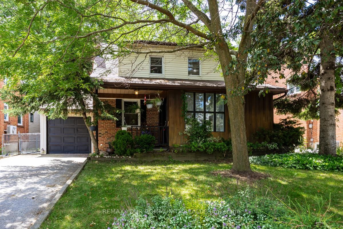 Detached House for sale at 39 Cadillac Avenue, Toronto, Ontario, M3H 1S3 - Clanton Park - MLS: C13569494