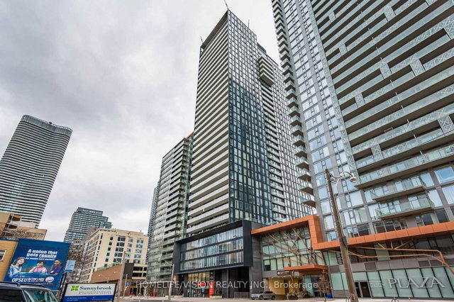 301 - 28 Wellesley Street E