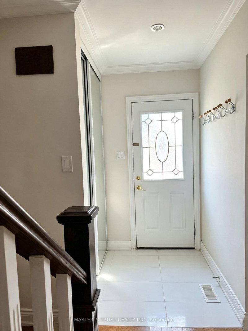 10 Elsa Vine Way