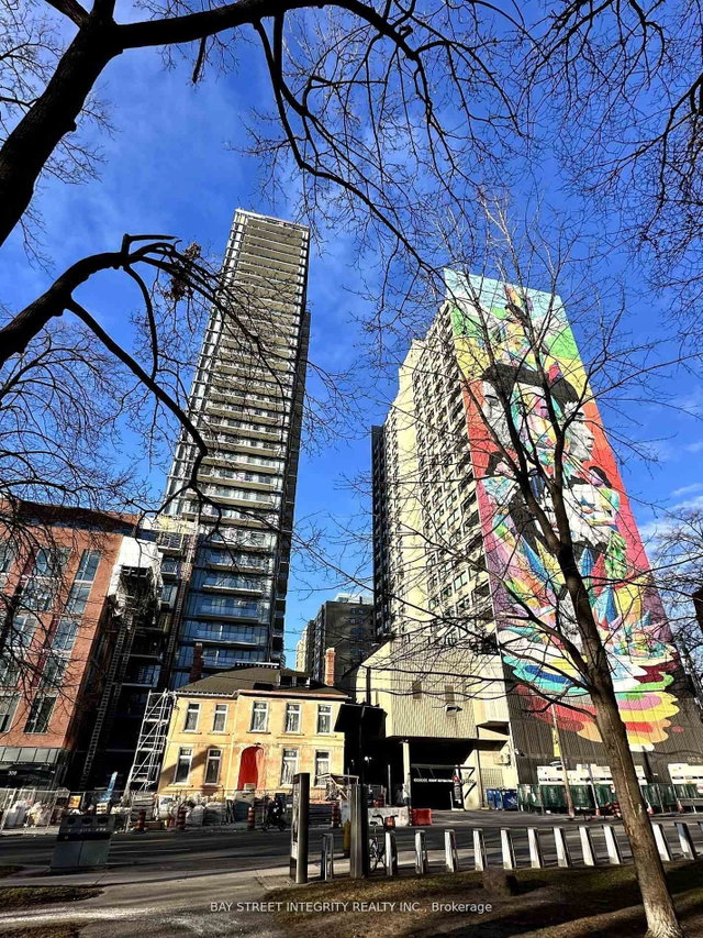 918 - 308 Jarvis Street