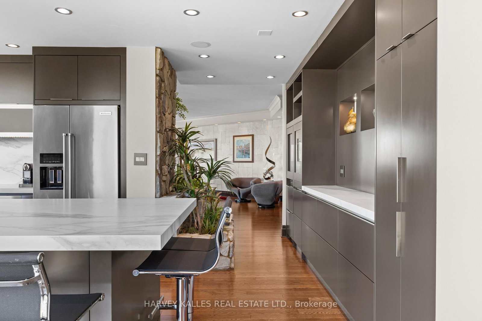300 E Bloor Street • #2701 • Toronto, ON photo 16