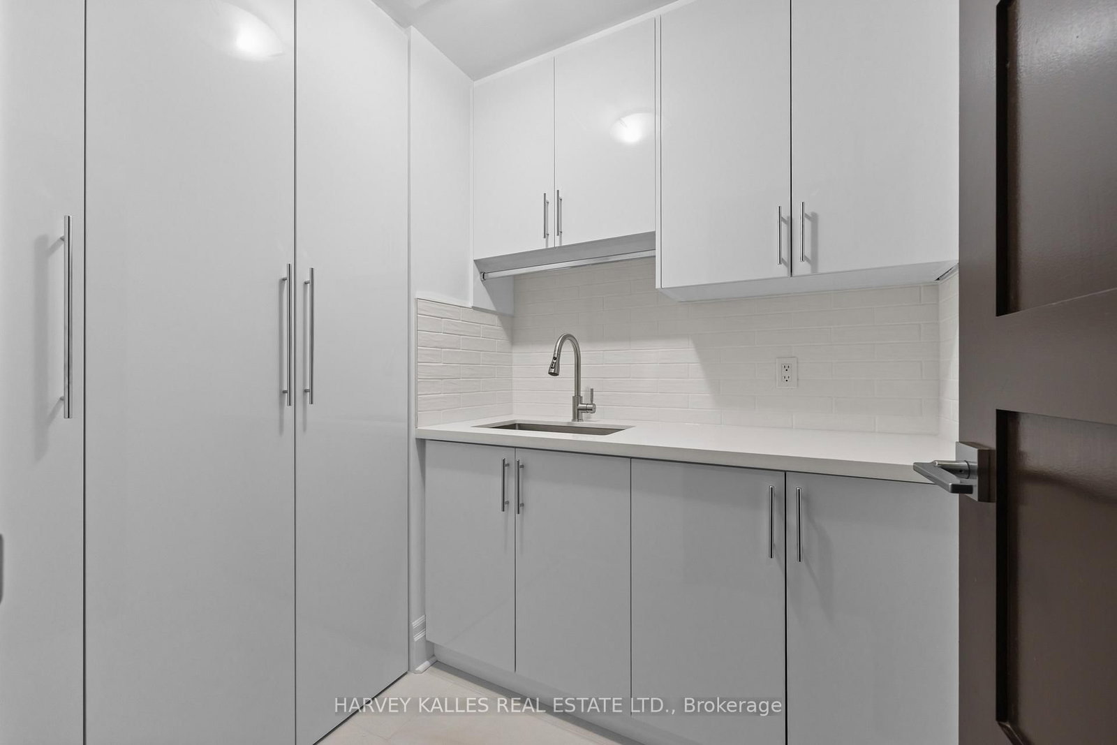 300 E Bloor Street • #2701 • Toronto, ON photo 35