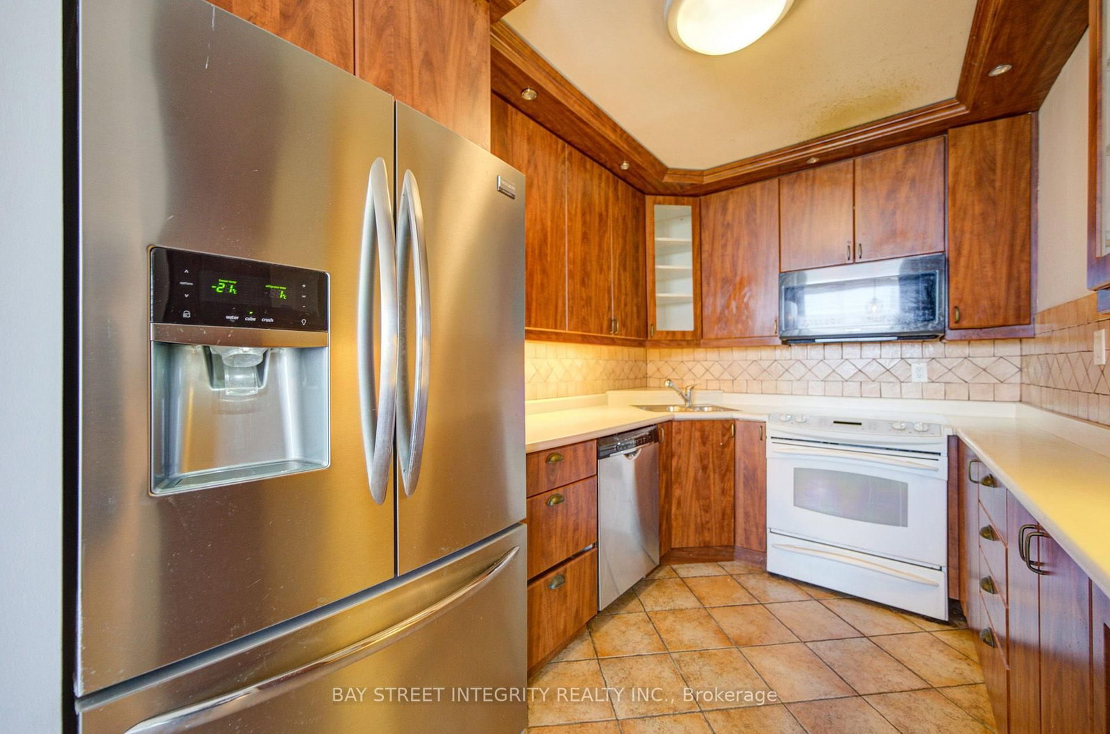 40 Homewood Avenue • #3104 • Toronto, ON photo 10
