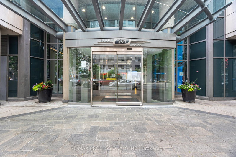3303 - 361 Front Street W