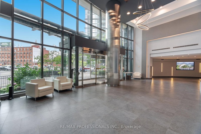 3303 - 361 Front Street W