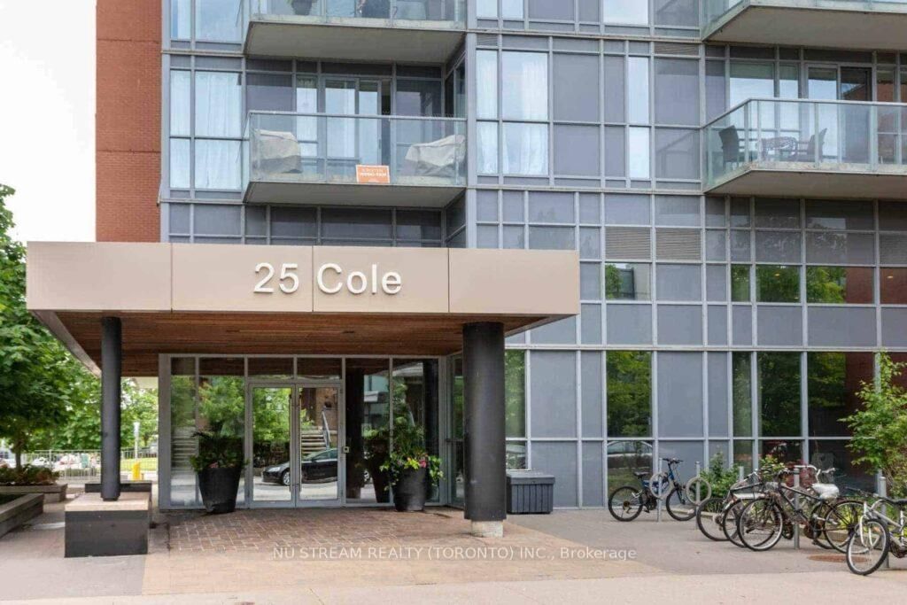 719-25 Cole Street, Toronto, ON