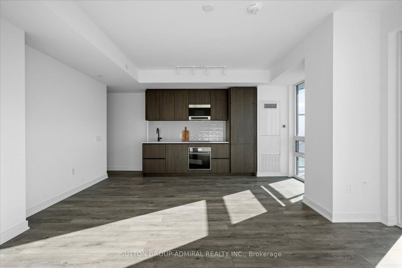 2902 - 127 Broadway Avenue