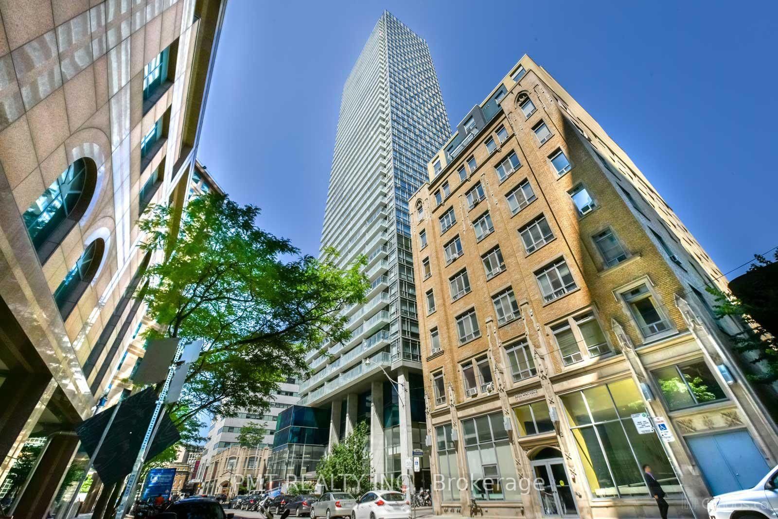 1607-38 Grenville Street, Toronto, ON