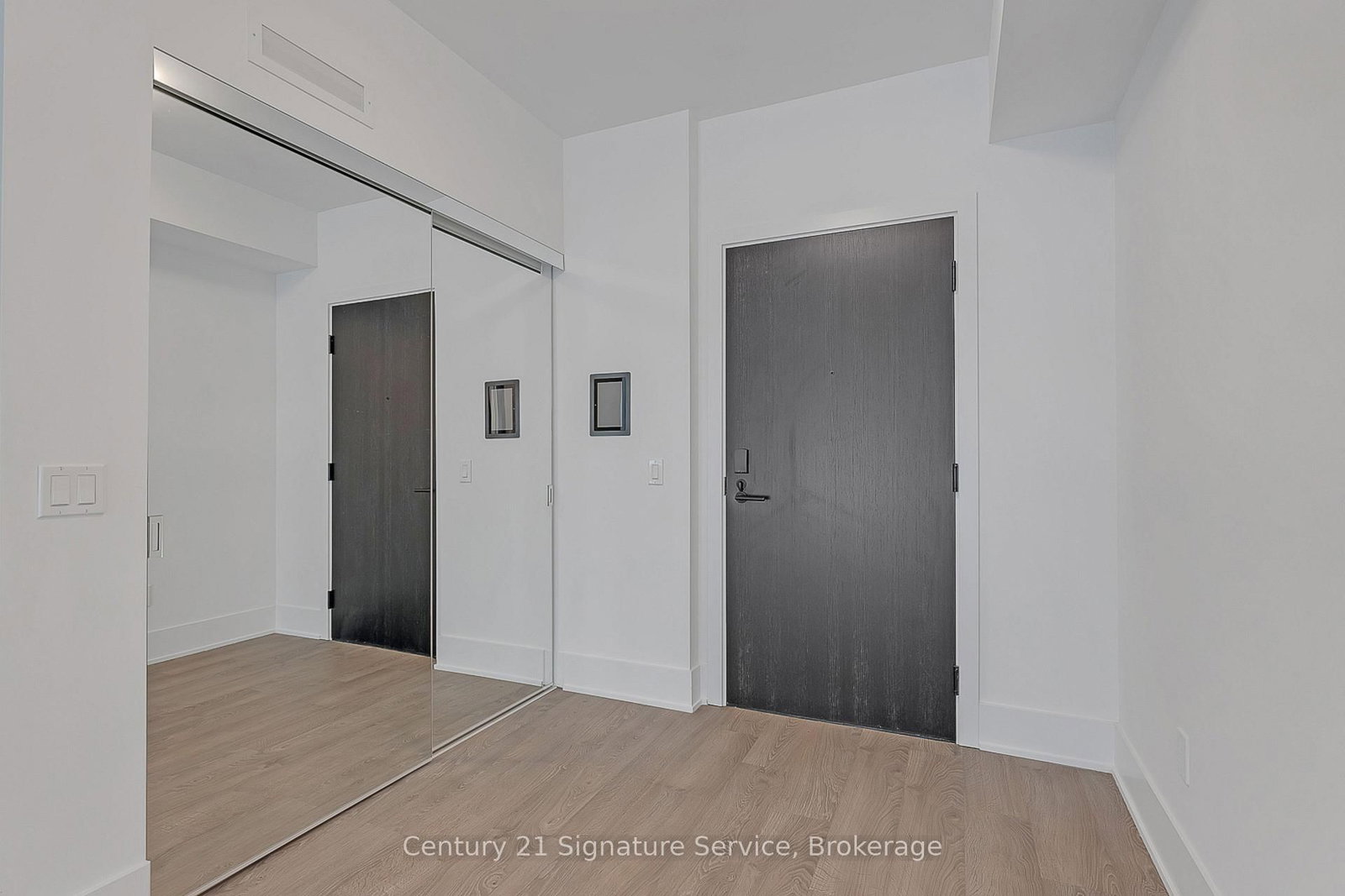 1203-470 Front Street, Toronto, ON, photo 2