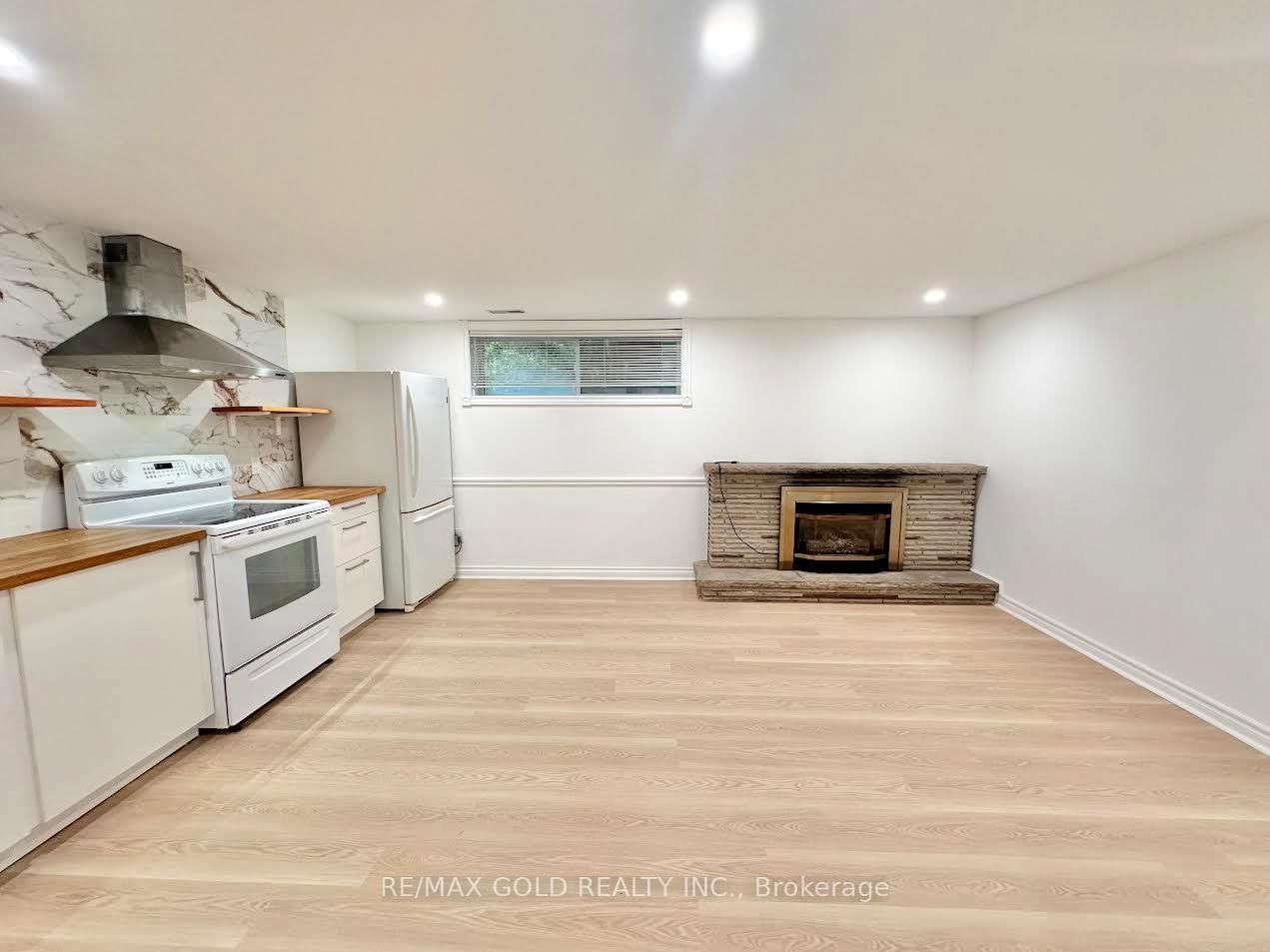 Bsmt-41 Fleetwell Court, Toronto, ON, photo 5