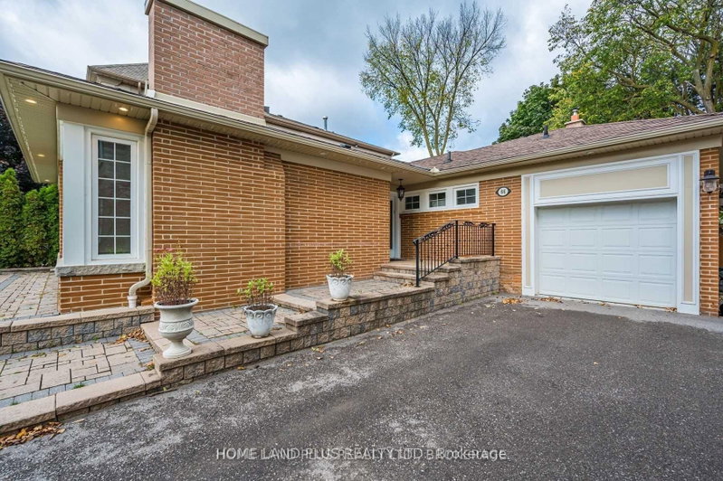 66 Munro Boulevard